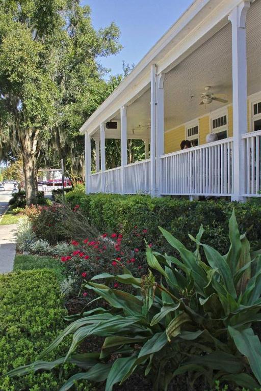 Lakeside Inn On Lake Dora Маунт Дора Екстериор снимка