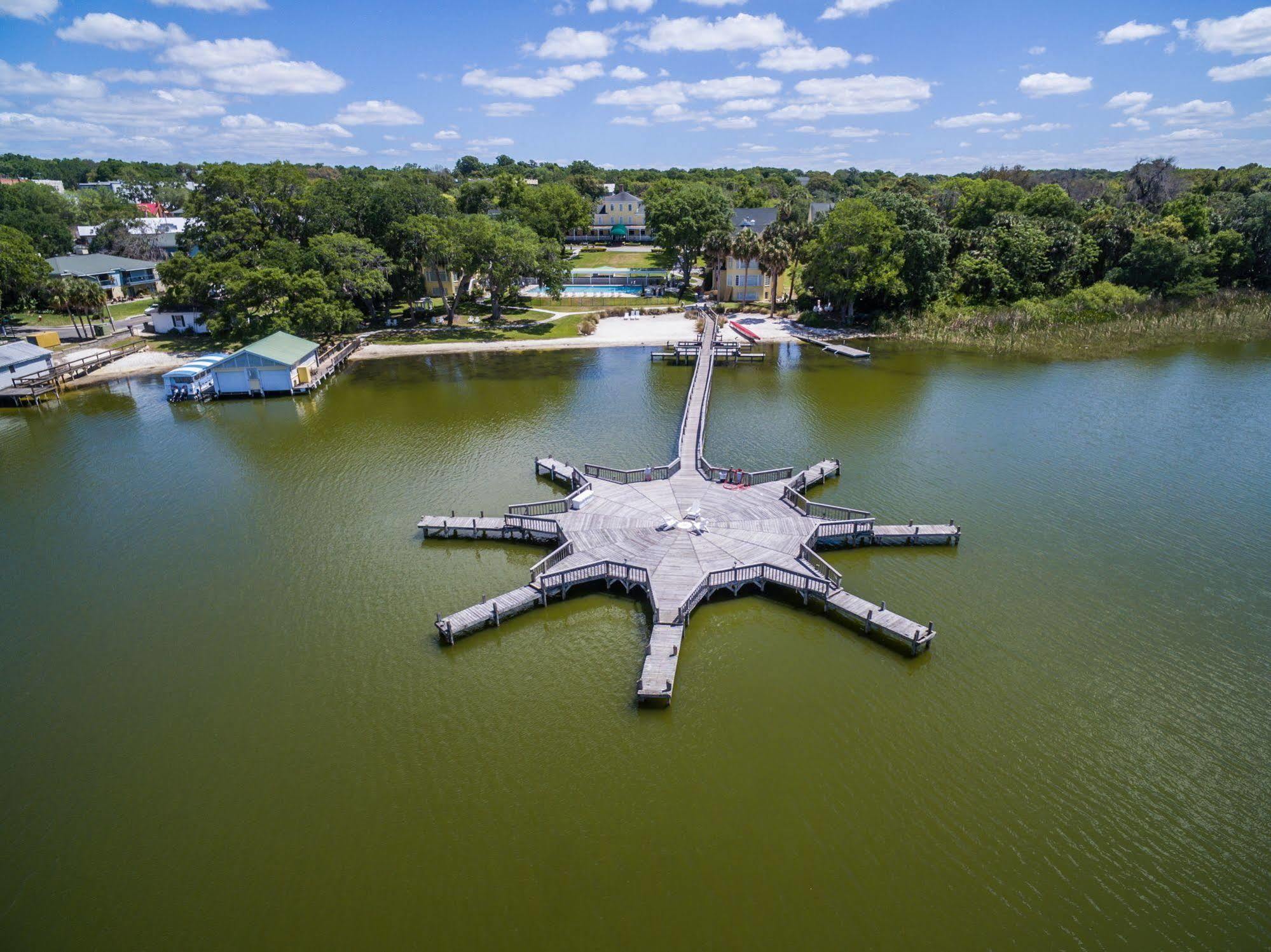 Lakeside Inn On Lake Dora Маунт Дора Екстериор снимка