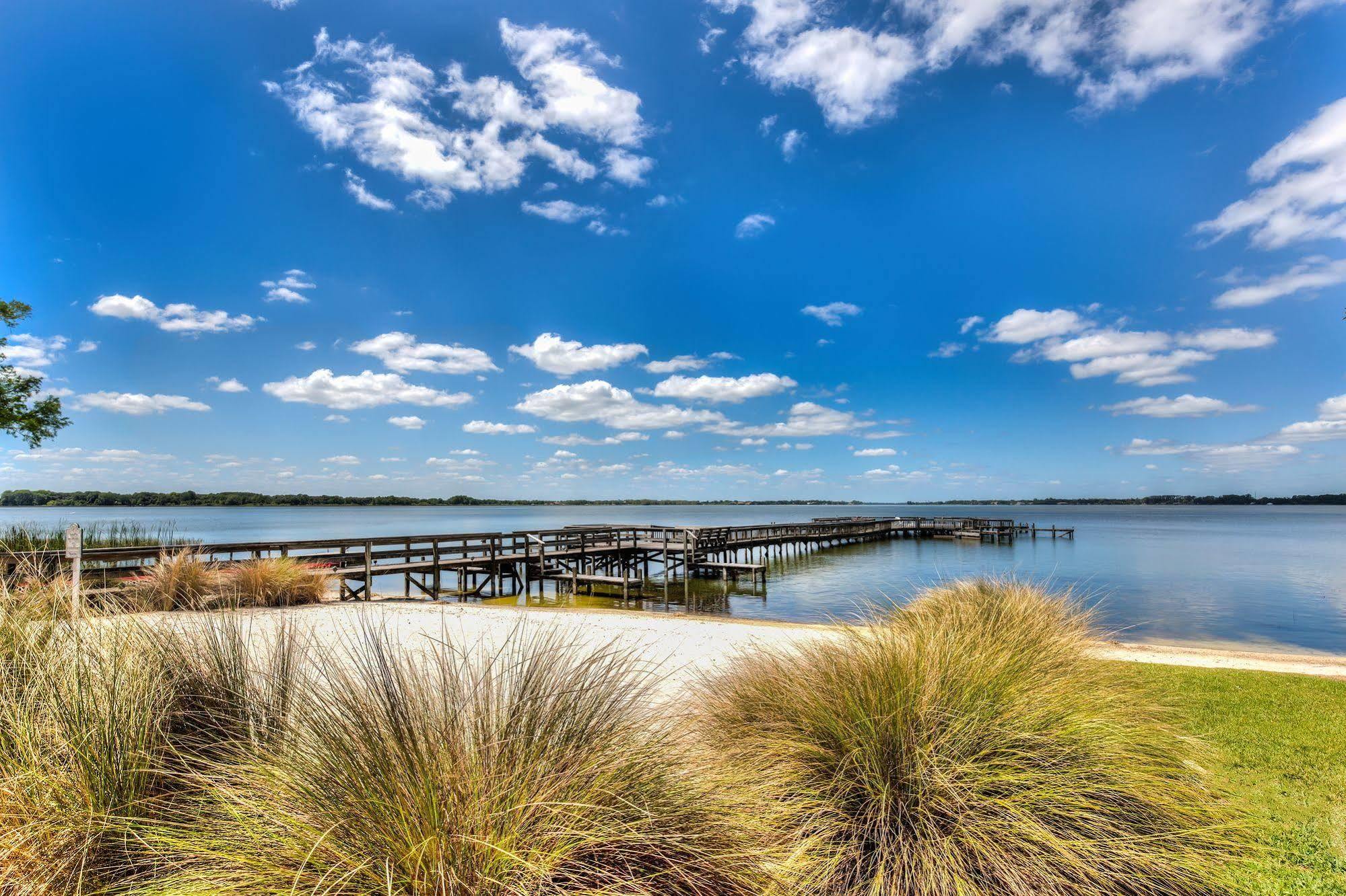 Lakeside Inn On Lake Dora Маунт Дора Екстериор снимка