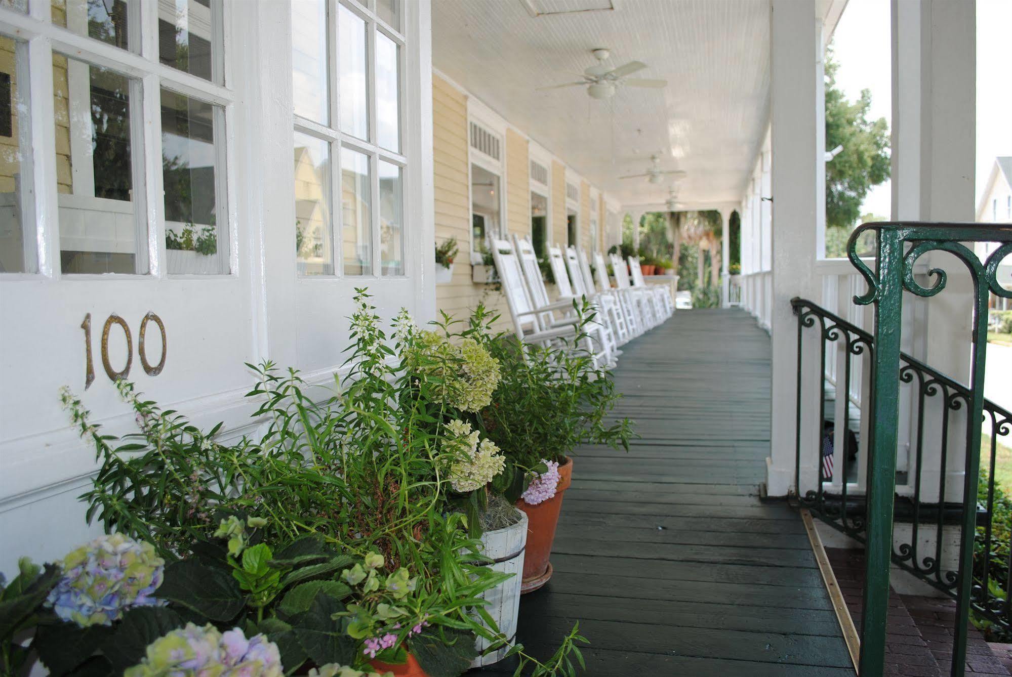 Lakeside Inn On Lake Dora Маунт Дора Екстериор снимка
