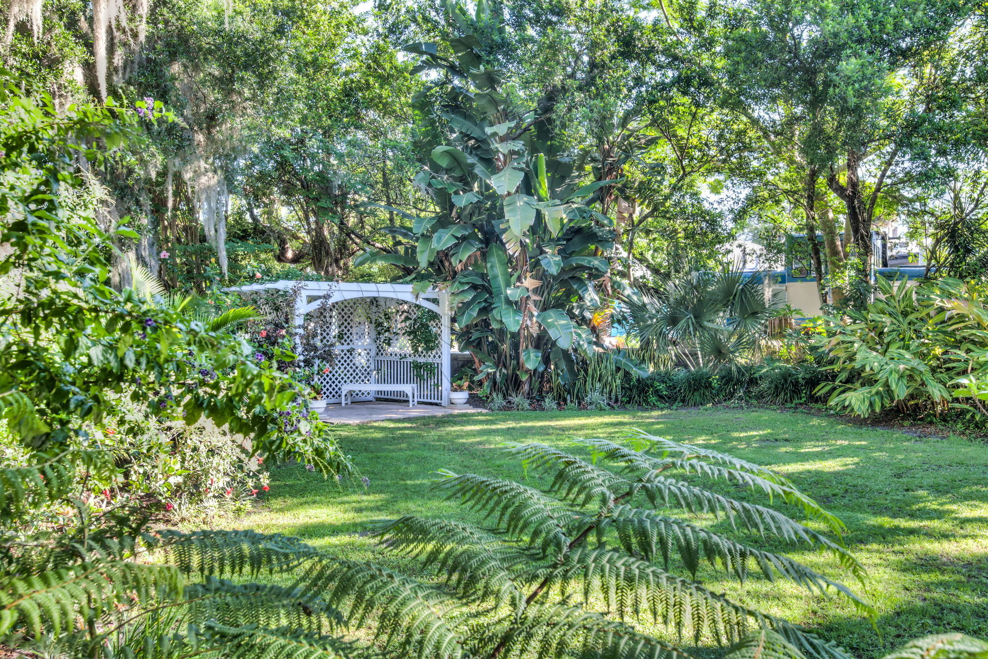 Lakeside Inn On Lake Dora Маунт Дора Екстериор снимка