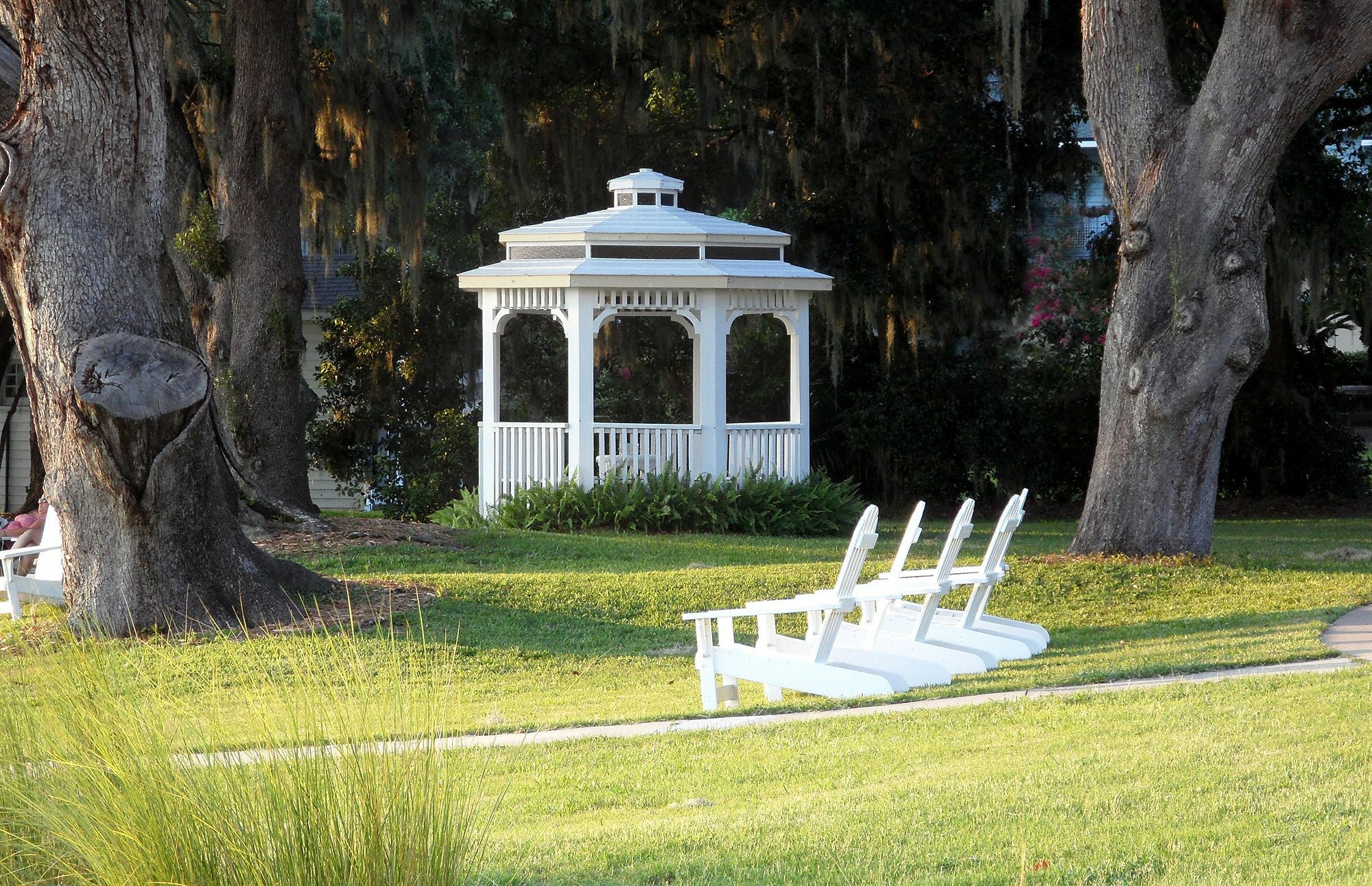 Lakeside Inn On Lake Dora Маунт Дора Екстериор снимка